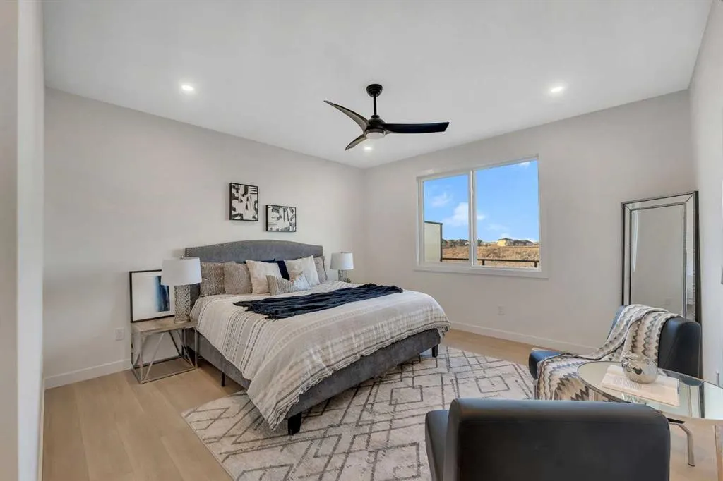 569 Muirfield Crescent