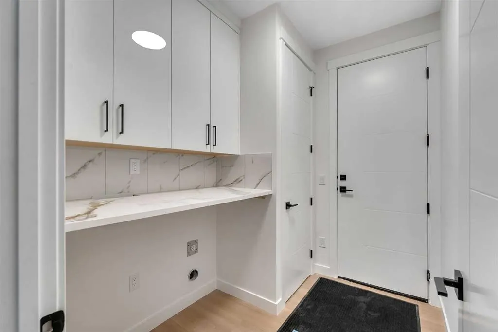 569 Muirfield Crescent