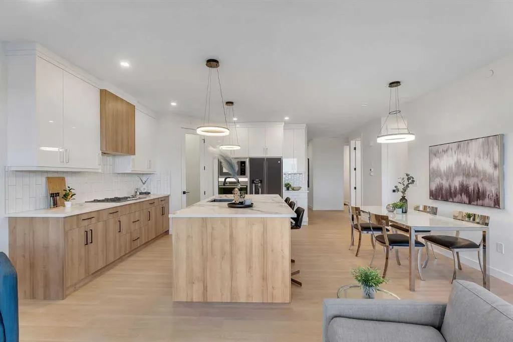 569 Muirfield Crescent