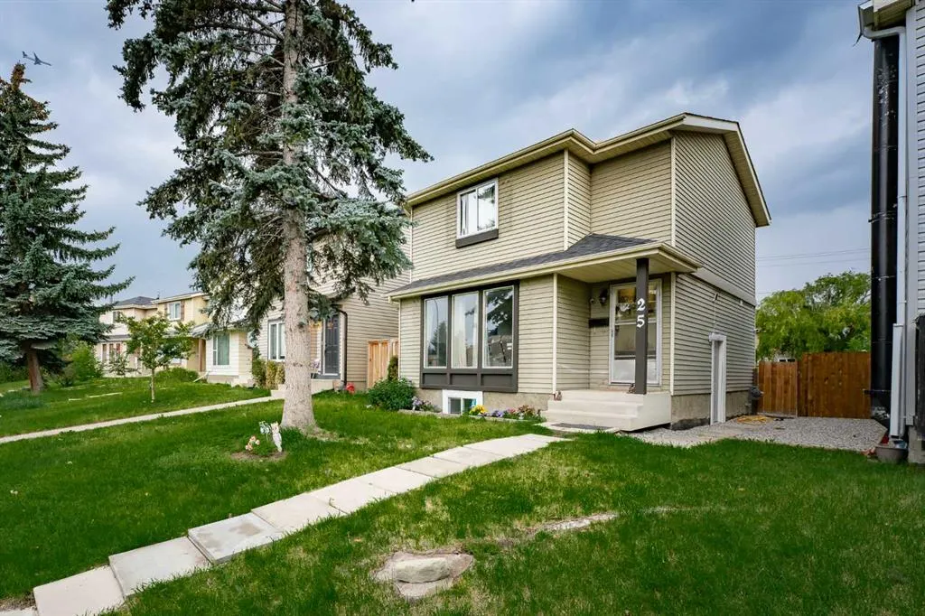 25 Erin Ridge Road SE
