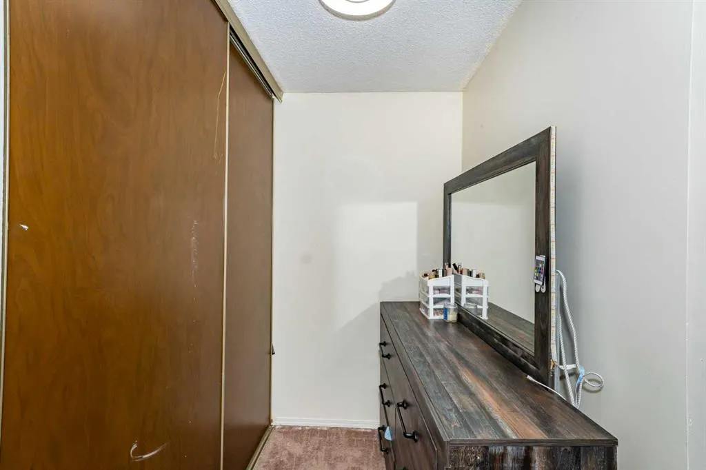 25 Erin Ridge Road SE