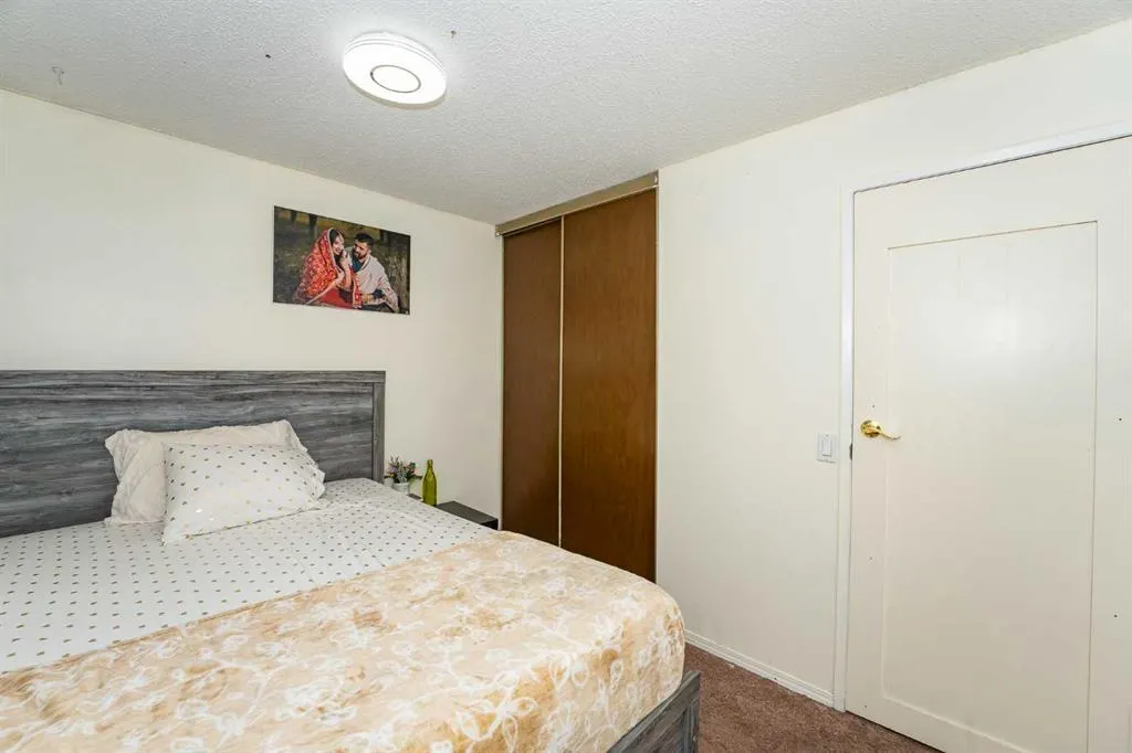 25 Erin Ridge Road SE