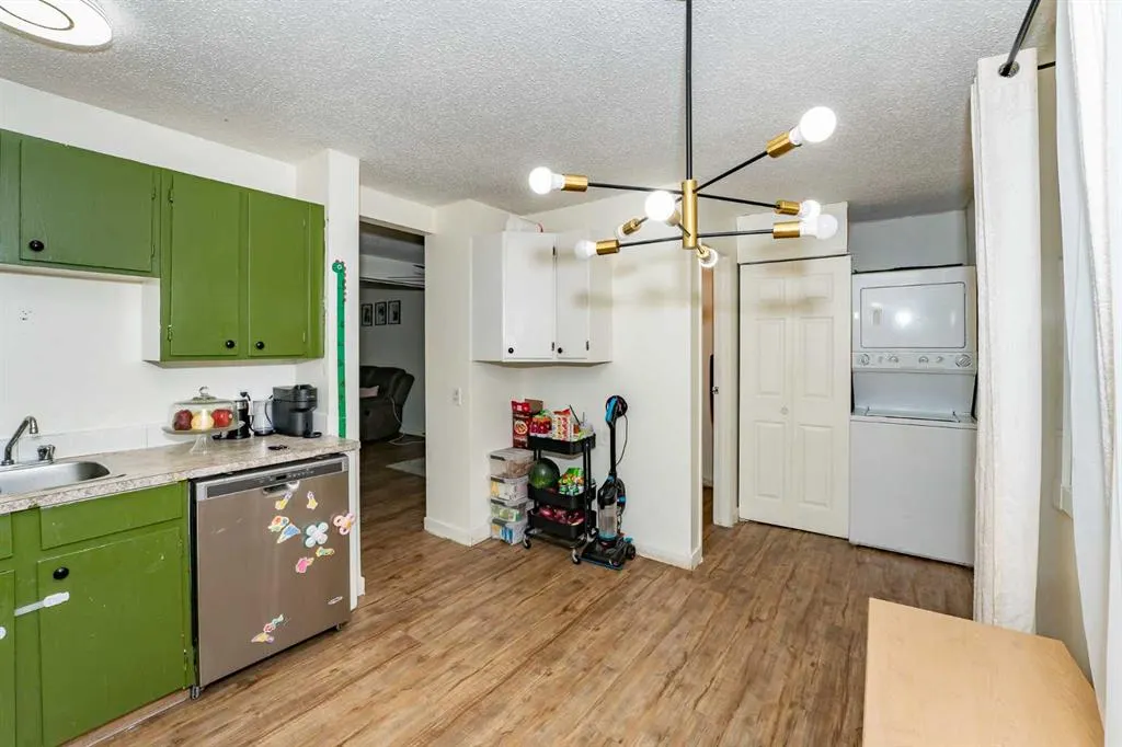 25 Erin Ridge Road SE