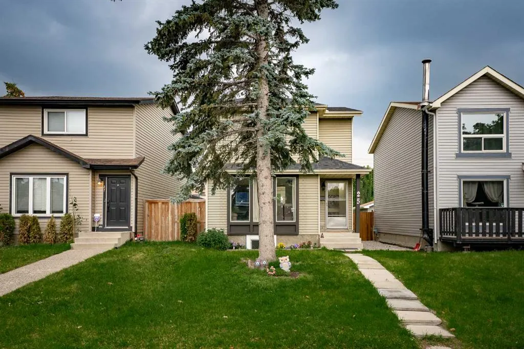 25 Erin Ridge Road SE