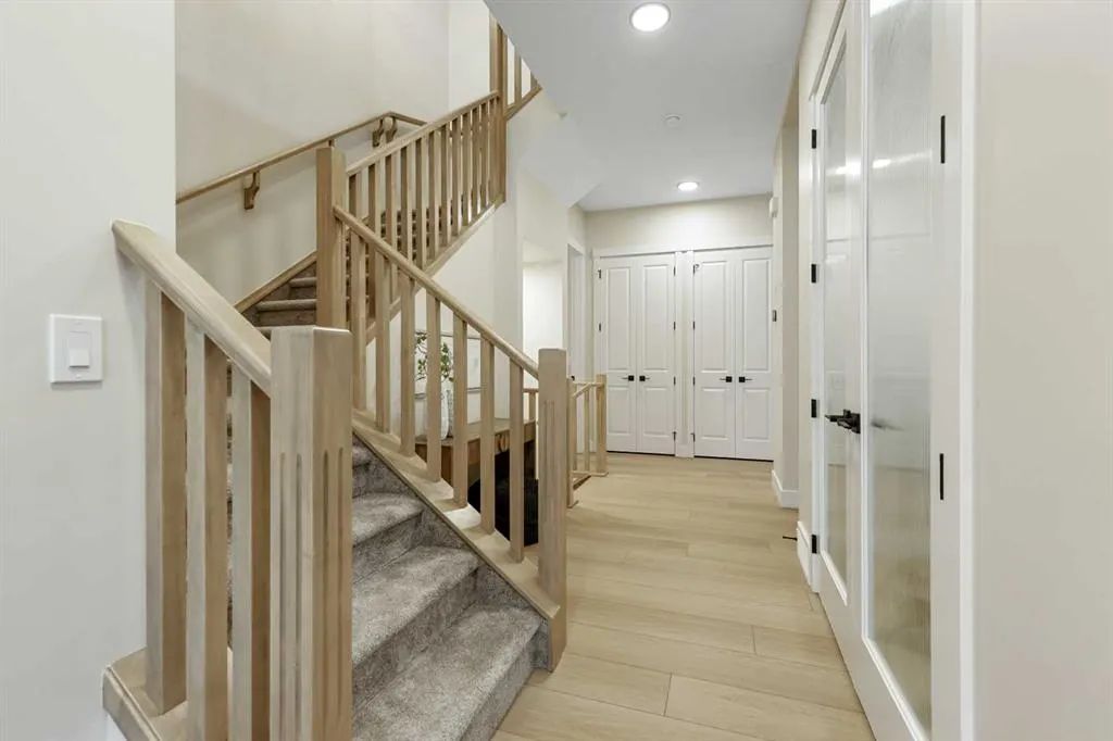 528 Baywater Manor SW