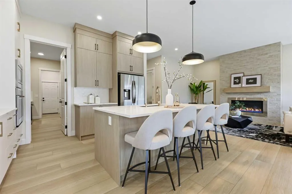 528 Baywater Manor SW