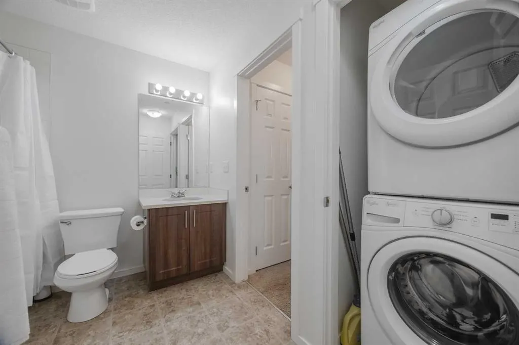 215 Legacy Boulevard SE, #1216