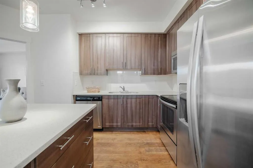 215 Legacy Boulevard SE, #1216