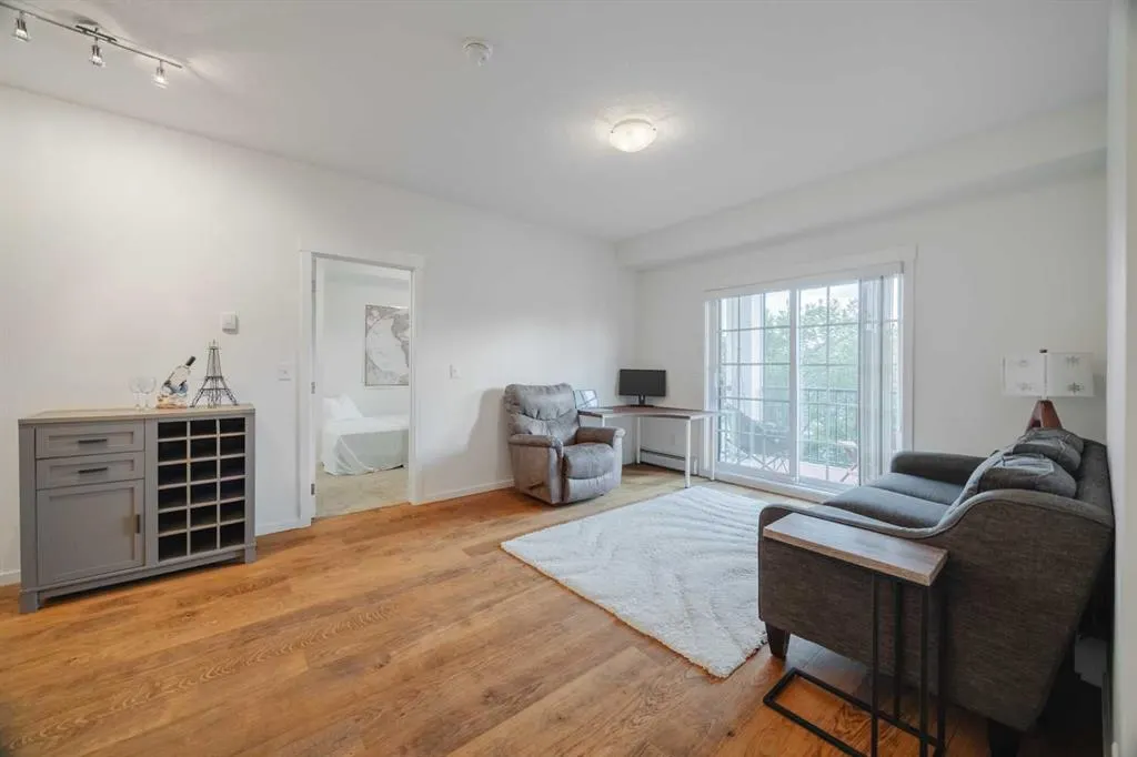 215 Legacy Boulevard SE, #1216