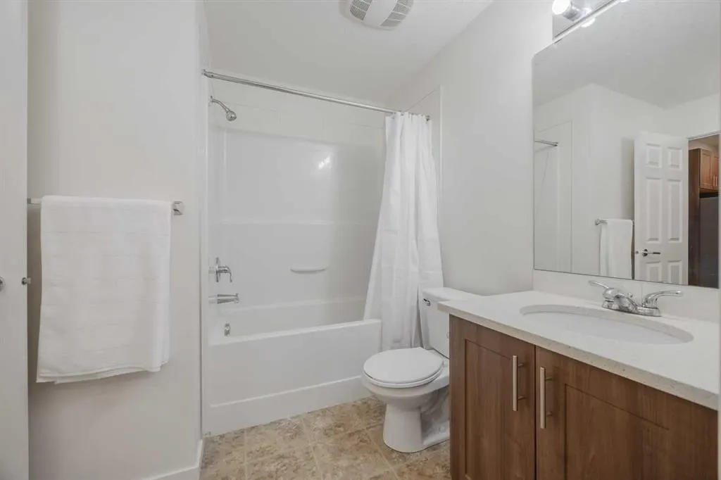 215 Legacy Boulevard SE, #1216