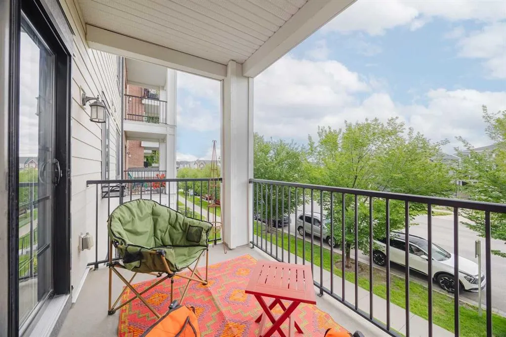 215 Legacy Boulevard SE, #1216