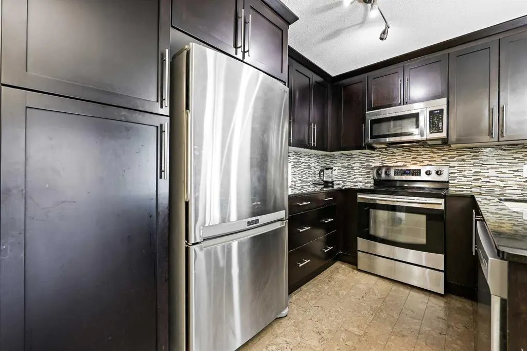 155 Skyview Ranch Way NE, #3209