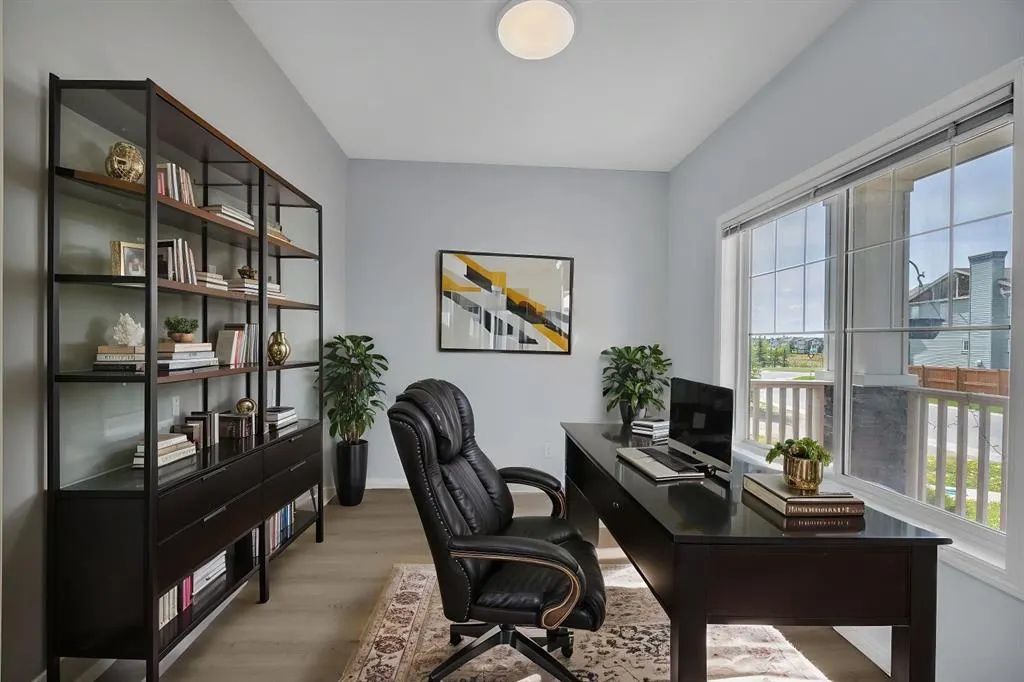 20 Copperpond Grove SE