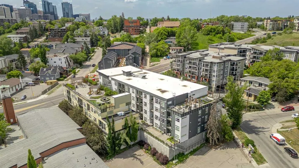 515 4 Avenue NE, #221