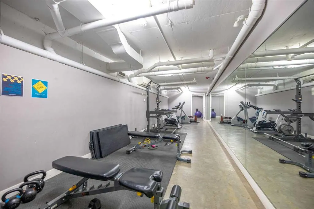515 4 Avenue NE, #221