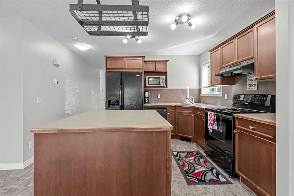 89 Crystal Shores Heights