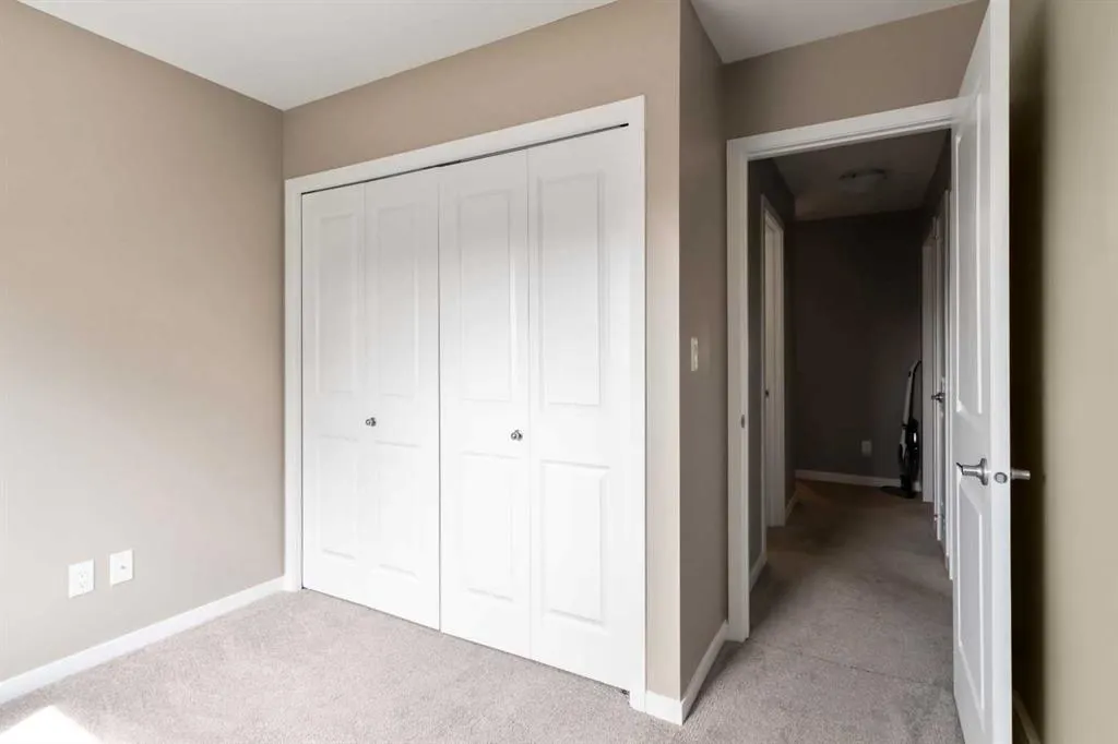 711 Beacon Hill, #61