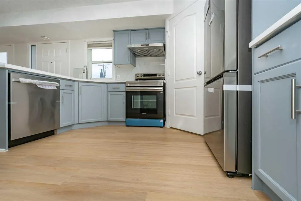 55 Collingwood Place NW, #3