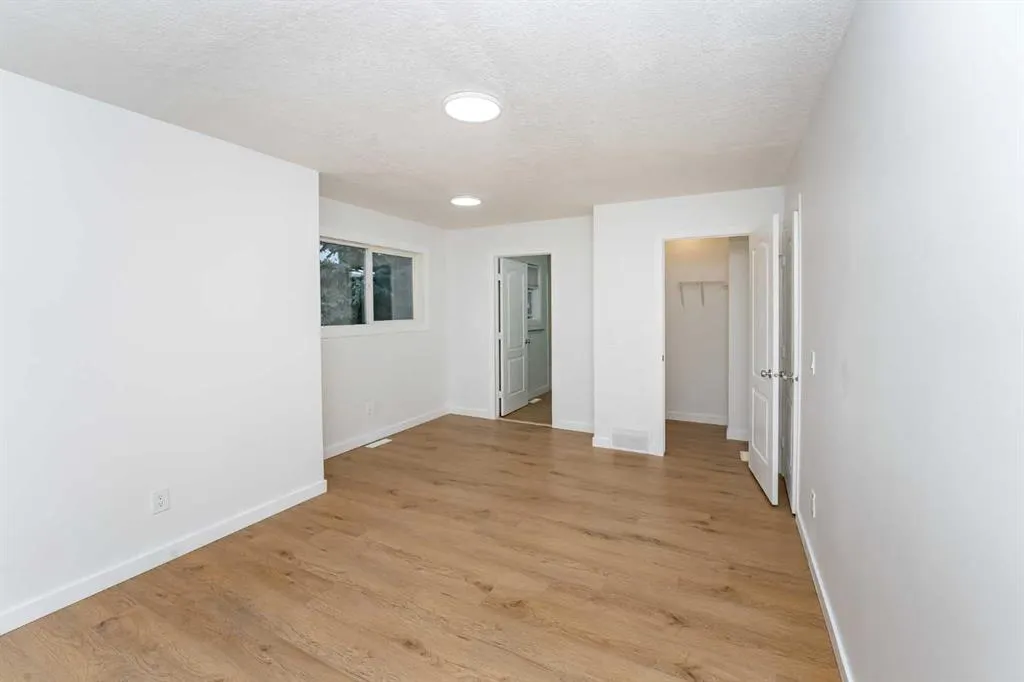 55 Collingwood Place NW, #3
