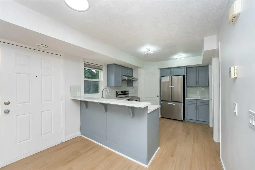 55 Collingwood Place NW, #3