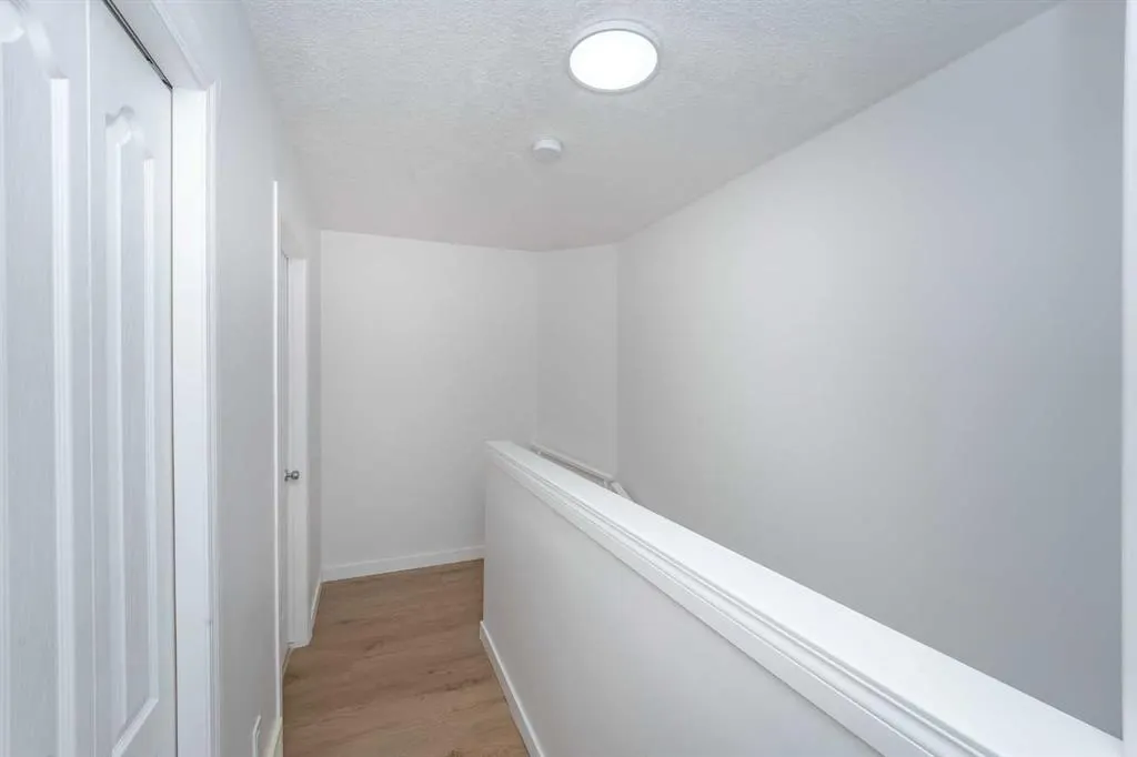 55 Collingwood Place NW, #3