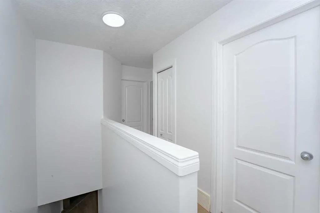 55 Collingwood Place NW, #3
