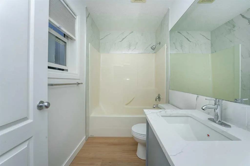 55 Collingwood Place NW, #3