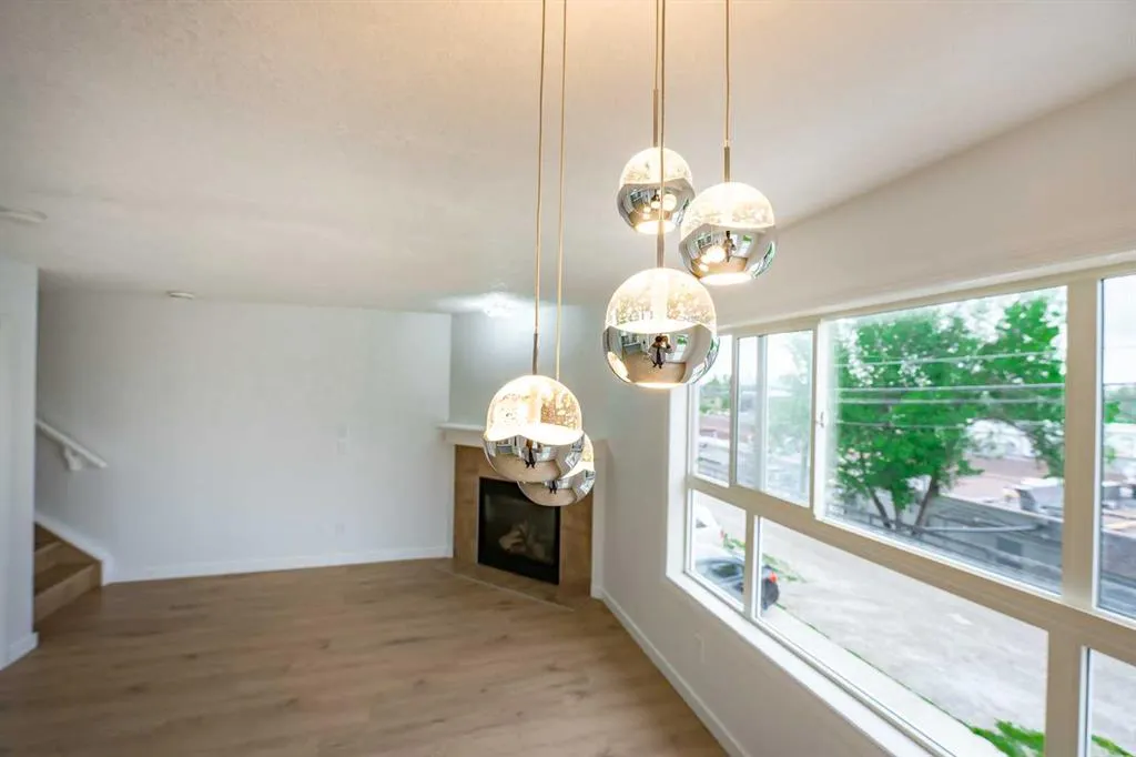 55 Collingwood Place NW, #3