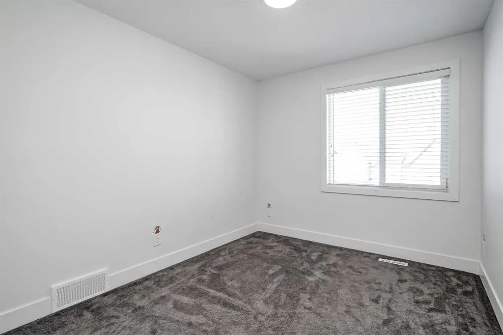 10060 46 Street NE, #908