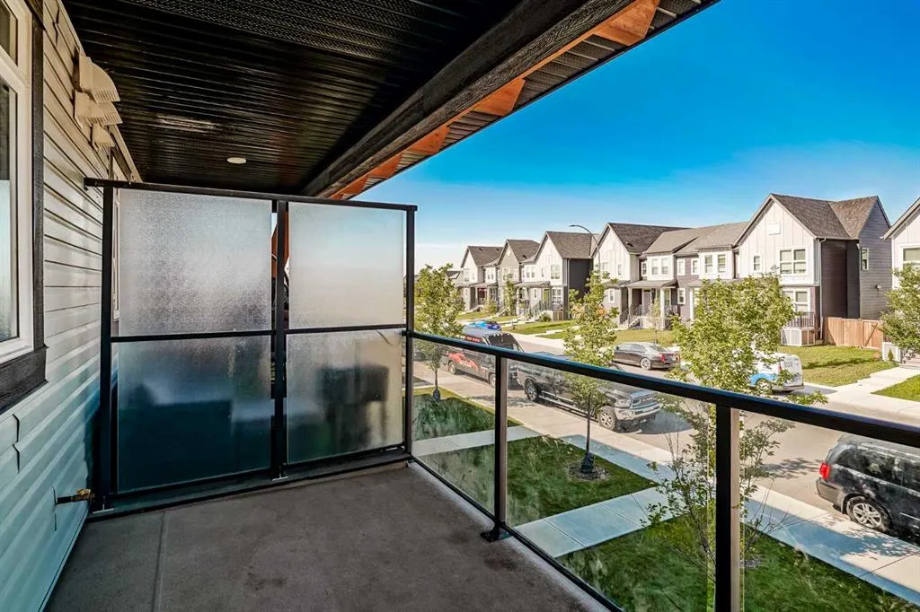 10060 46 Street NE, #908