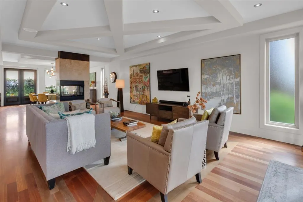 2014 30 Avenue SW