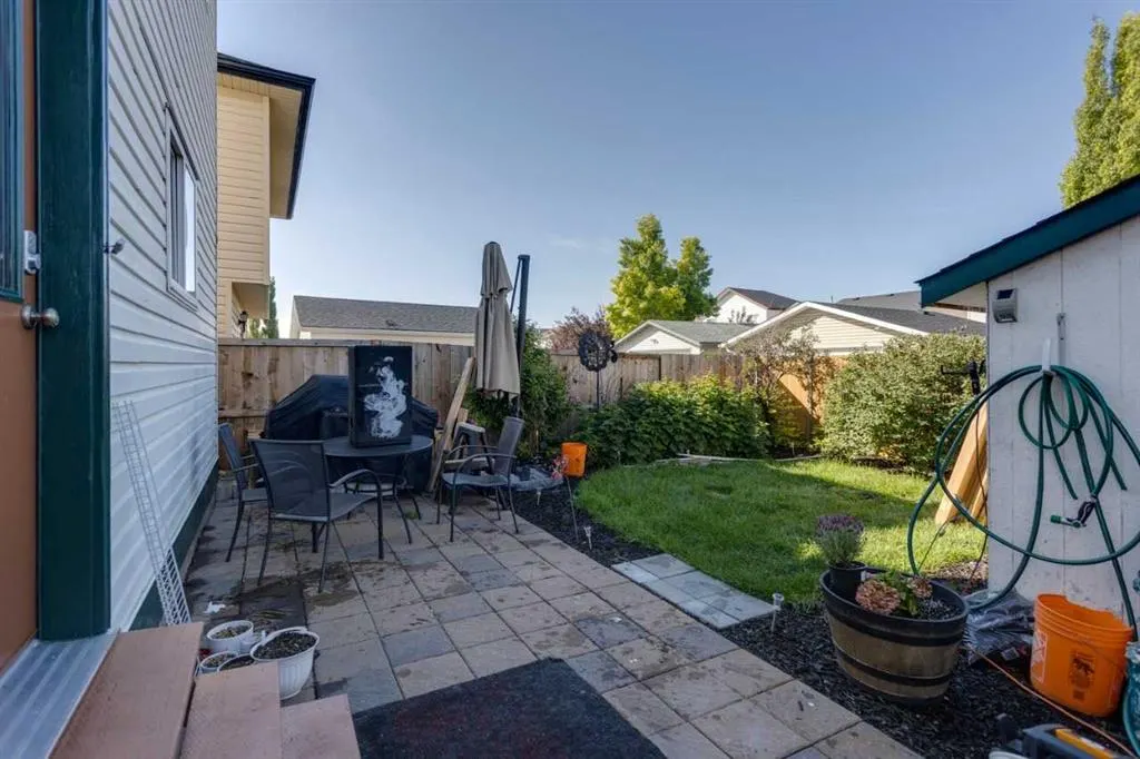 87 Coventry Road NE