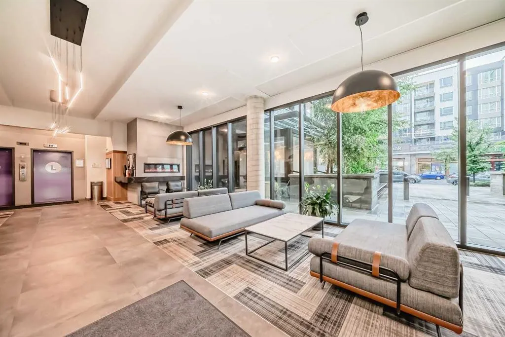 4138 University Avenue NW, #227