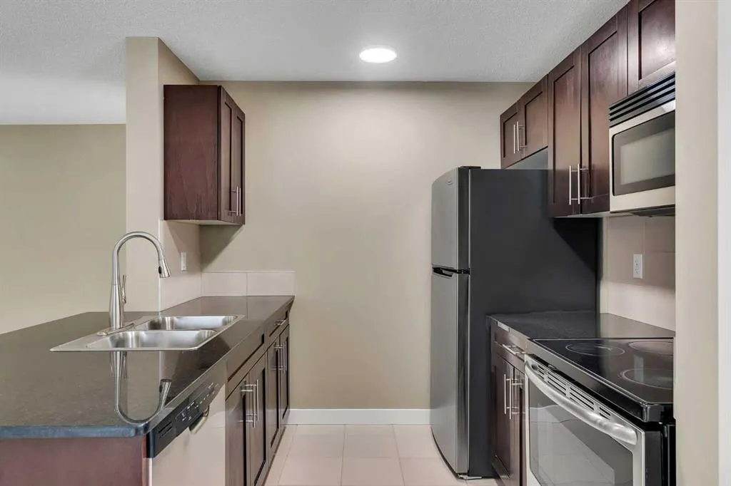 195 Kincora Glen Road NW, #201