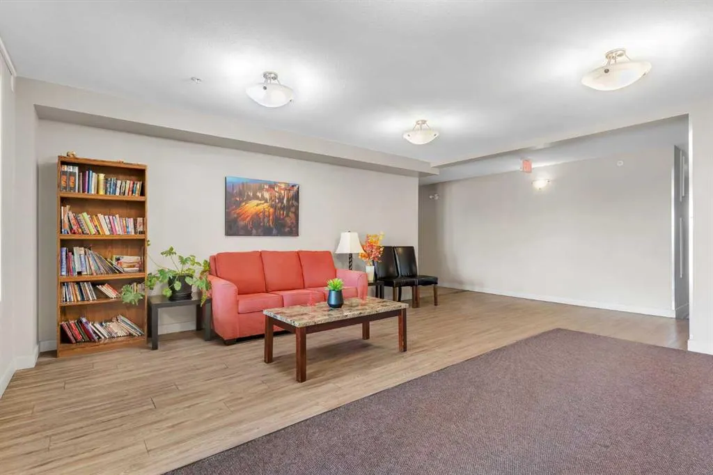 195 Kincora Glen Road NW, #201