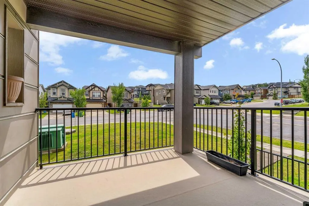 195 Kincora Glen Road NW, #201