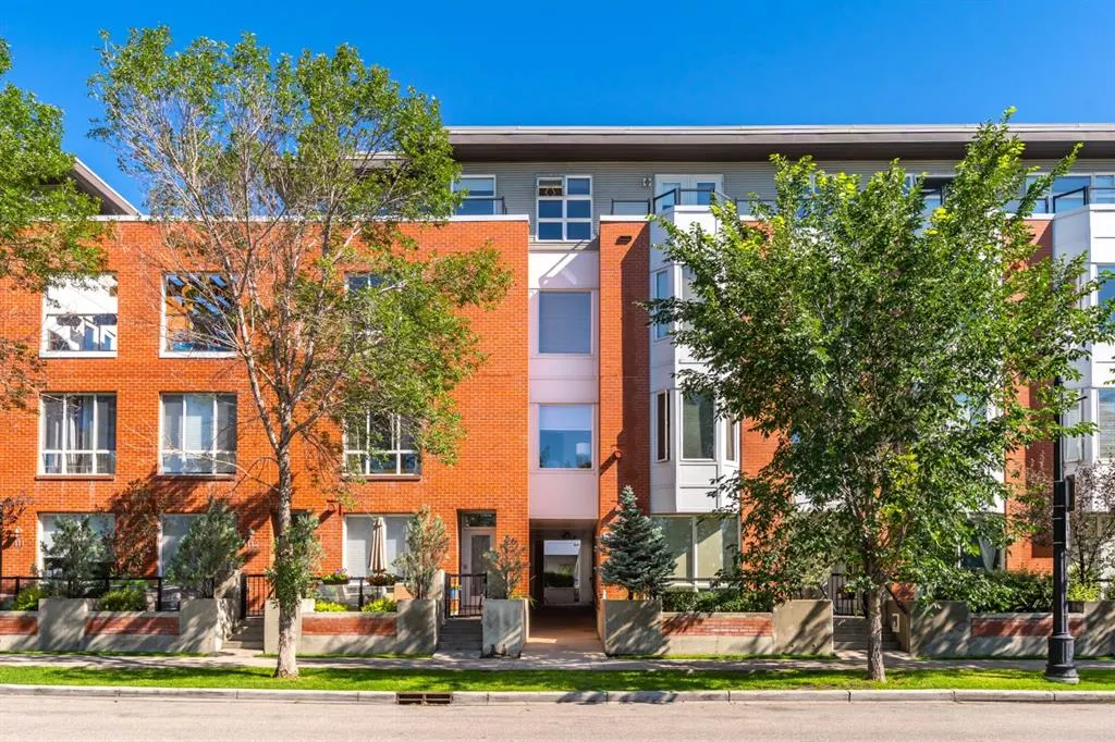 880 Centre Avenue NE, #309