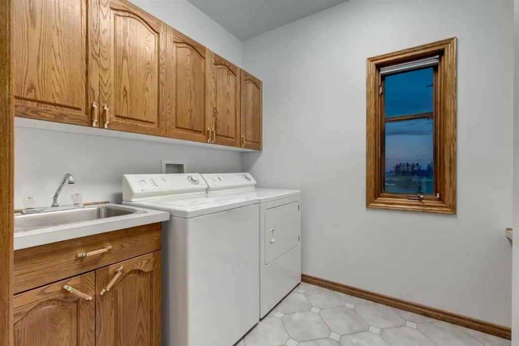 235048 Range Road 281