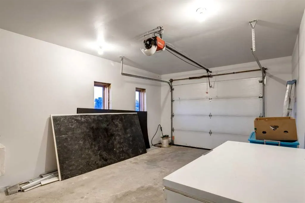 235048 Range Road 281