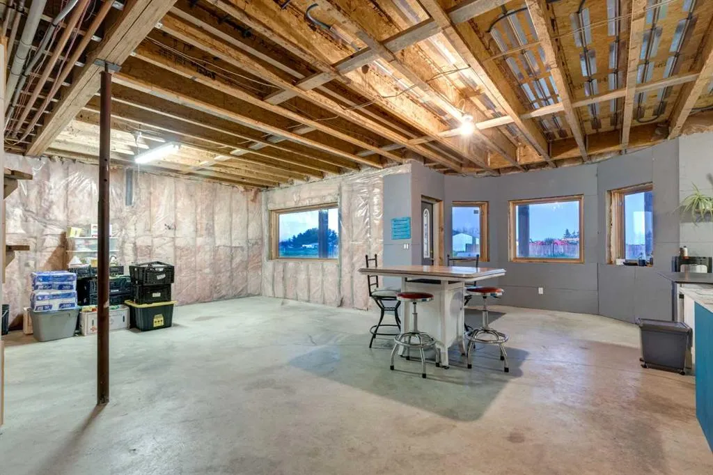 235048 Range Road 281