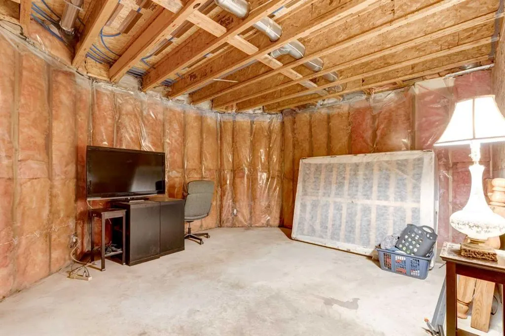 235048 Range Road 281