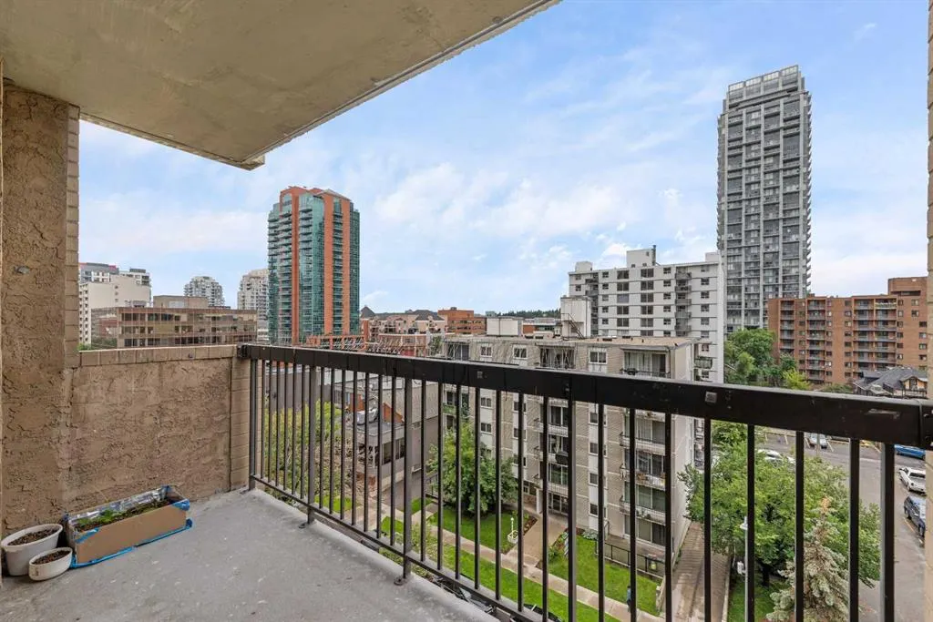 924 14 Avenue SW, #708