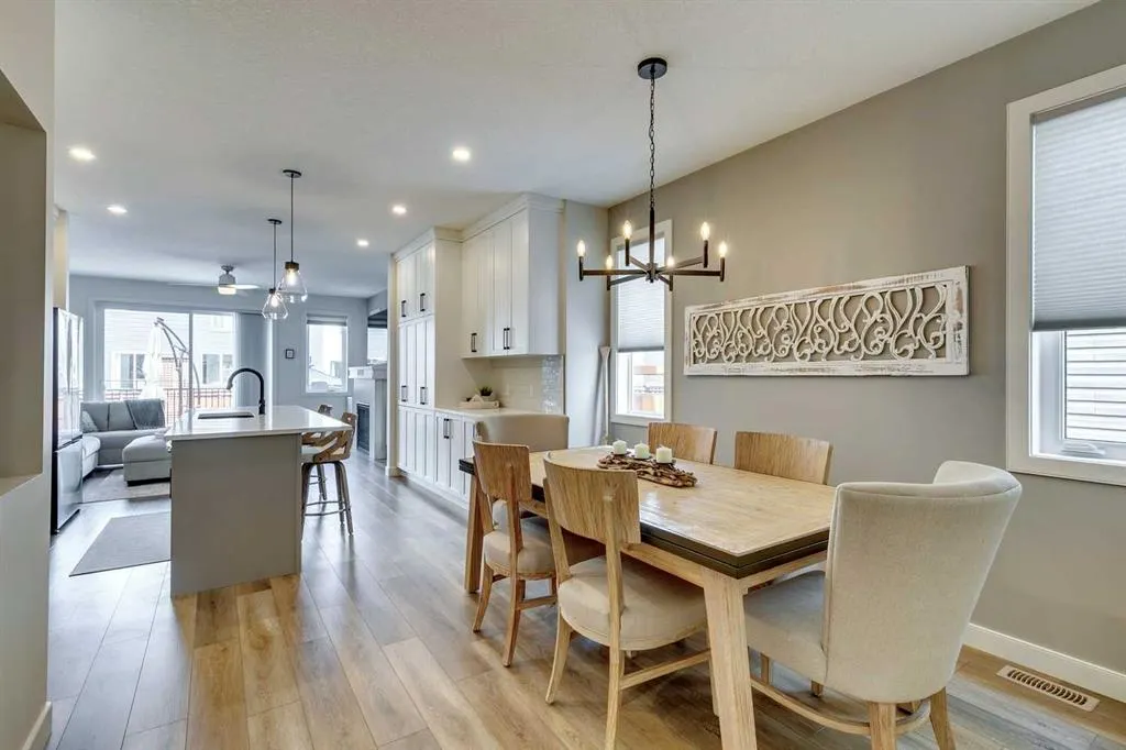 196 Emberside Hollow