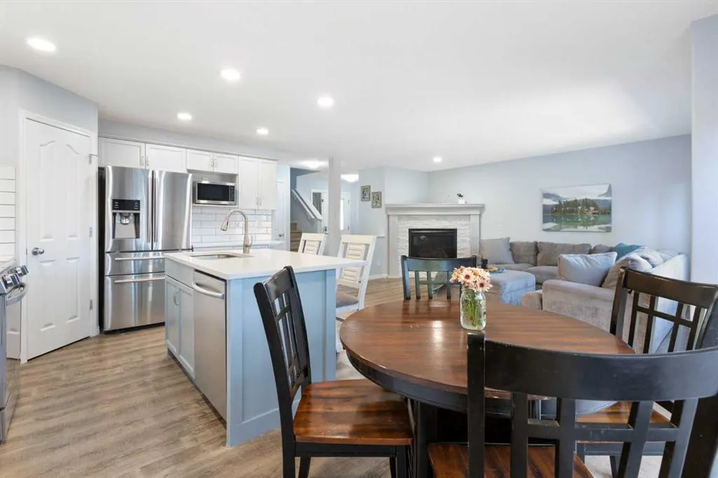23 Auburn Bay Place SE