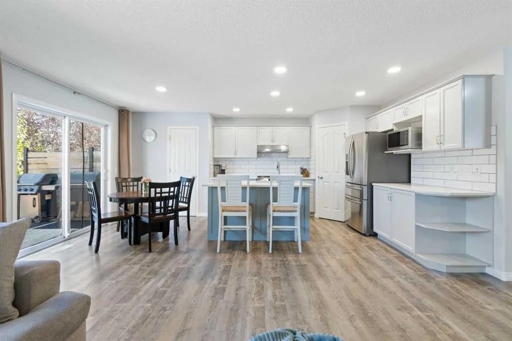 23 Auburn Bay Place SE