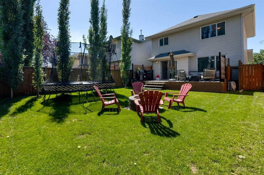 23 Auburn Bay Place SE