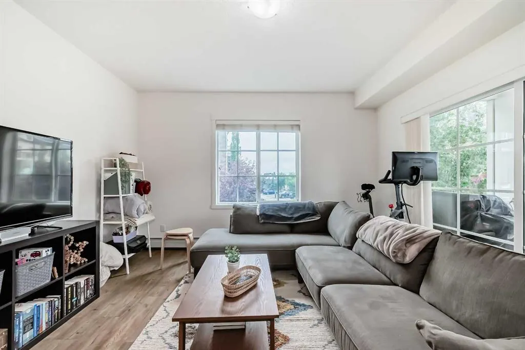99 Copperstone Park SE, #3218