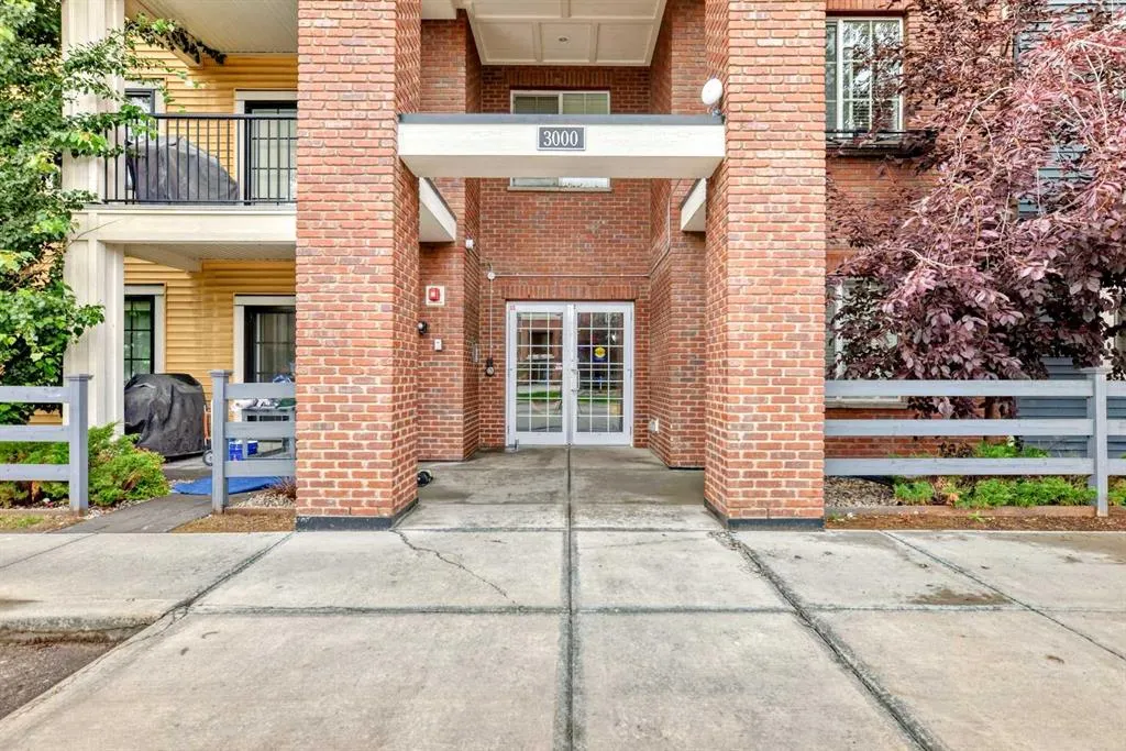 99 Copperstone Park SE, #3218