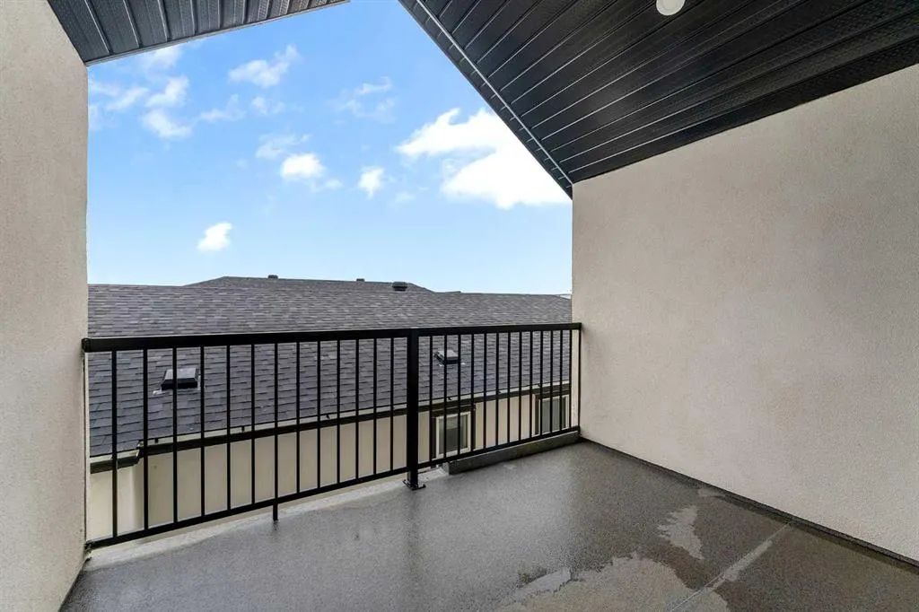 86 Saddlepeace Road NE