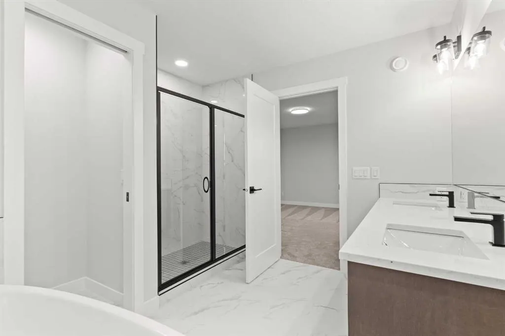 479 Kinniburgh Loop